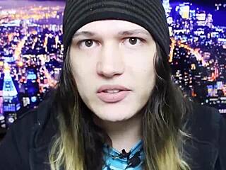 what’s this emo babe hiding in 4k?