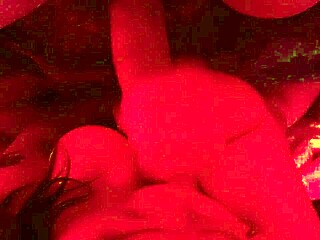 Chunky girl sucks cock for facial