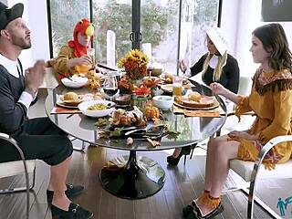 Brooklyn Chase’s Thankful Stuffing With Rosalyn
