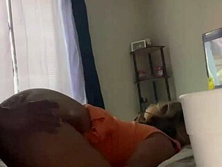 frenchie ebony babe fucked hard in paris street