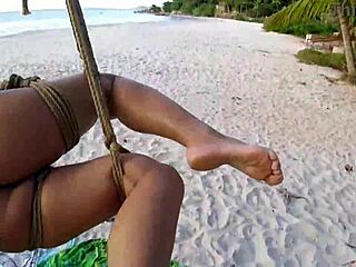 Shibari at public beach with Lordshibarifloripa