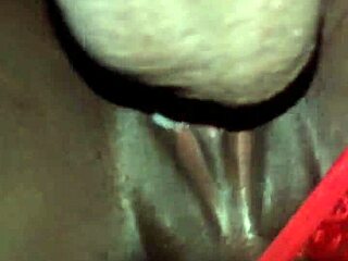 Young Couple Enjoys Steamy Amateur Footage