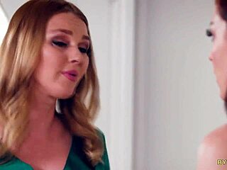 Milf Friends Marie McCray and Sovereign Syre Eat Pussy