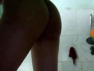 teen girl masturbates in part 10