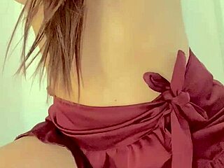What’s her secret to solo pleasure at home?