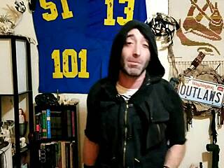 Max Shenanigans’ Jewish Man Cosplay Sex Show