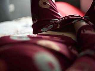 pov vixen's bold bed tease