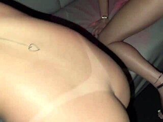 LESBIANS HEAT UP SWING HOUSE