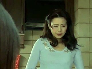 Tiny Japanese girl gets fucked
