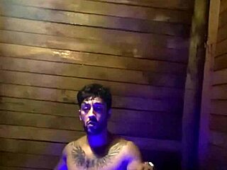 Tinaja's Sensual Latina Bathing Cumshot Scene