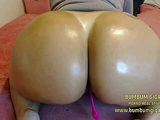 Big Ass Slut’s Oiled Bunda Fuck