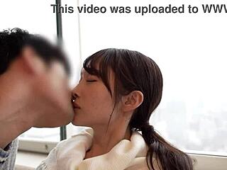 Cheeky Japanese babe’s raw creampie thrill