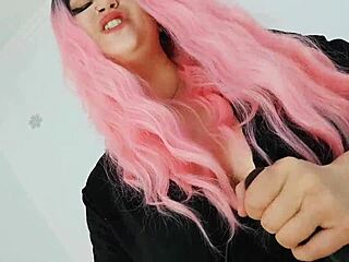 Fetishaurae’s Top Strap-On Fantasy?