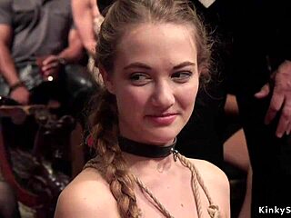 BLONDE'S INTENSE RAVE BDSM