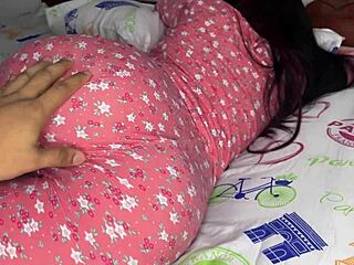 can’t stop staring at my stepdaughter’s ass in pajamas
