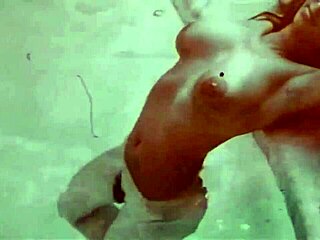 retro milf fucked in vintage porn