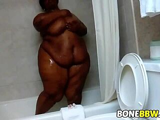 Black BBW’s Big Ass in Shower