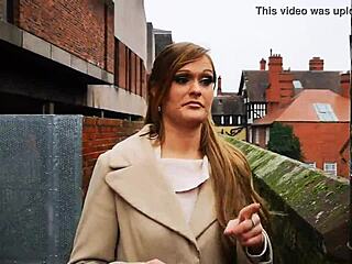 Honour Tricked To Flash In Public