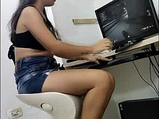 i fucked my colombian stepsister at home