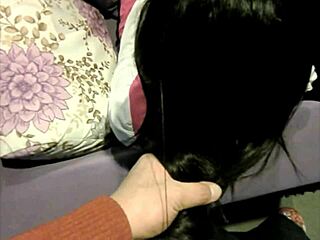 I love giving a kinky hairjob like this
