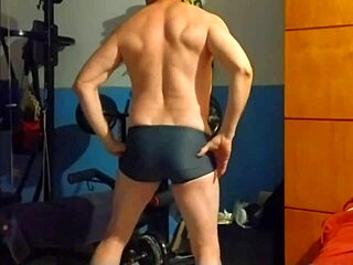 Sensual Chico Strips Naked In Erotic Dance