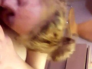 Wife rims husband in raw amateur session