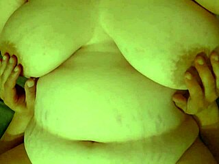 ever tried eating a dirty-talking bbw milf’s shaved pussy?