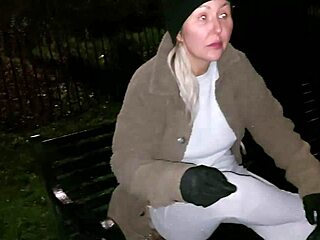 Cracky's Bold Tips For Shaved MILF Solo Play