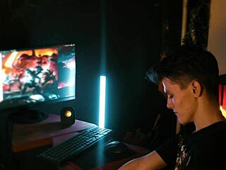 distracted skinny twink from game for raw anal.