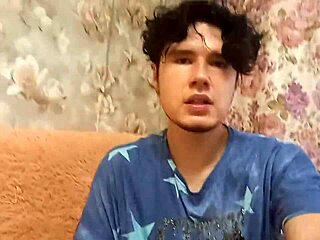curly twink's hot solo session