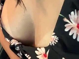 Greluda’s hunger for steamy licks