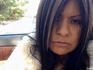 Latina Gabby Fingers Herself In Car Seat