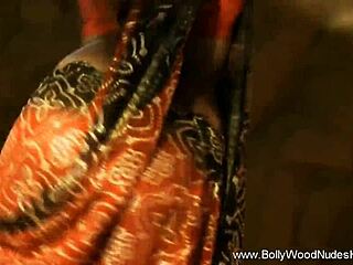 Indian milf dances naked all day long