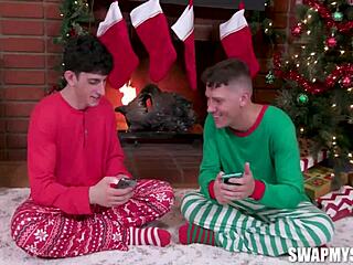 Ever joined a secret santa with Laney and Bailey?