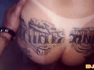 Tattooed Novinha’s Beachside Rough Ass Fuck
