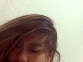 Tinder latina teen’s sloppy blowjob is unreal