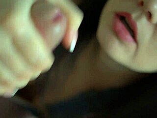 AMATEUR'S INTENSE ORAL PLAY