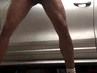 Gay Spy Watches Striking Gym Figure