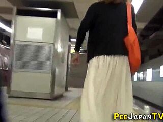 Amateur Japanese girls exposed in public