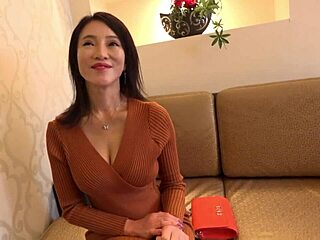 Japanese Milf's Massive Tits In Hidden Raw Footage
