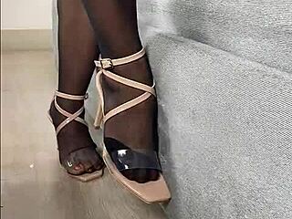 Kenia's Teasing Reunion in Black Stockings and Satin