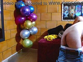 Gay Amateur Enjoys 3D Oral Bliss