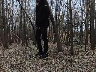What’s Her Trick Sucking in Park?