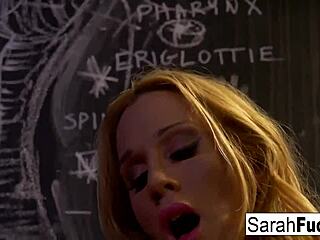 sara jessie fingers herself in jail cell
