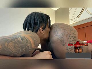 what’s mula mia hiding with that huge bbc?