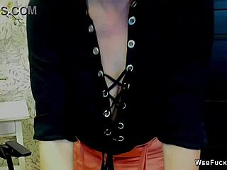 Busty German Milf’s Daring Webcam Solo Tease