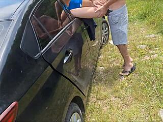 Wife Shows Ass at Car Window for Strangers