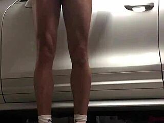 Gym Rat Spied in Garage Haven