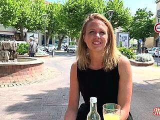 Julie Enchants in Smalltits Clip