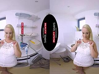 RealityLovers - Chubby Bambi Bella Craves Rough VR